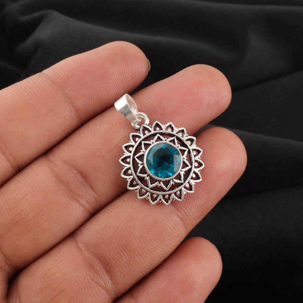 Апатит Драгоценный камень 925 Проба Стерлинговое серебро Ручная работа Антикварные украшения Подарок для мамы Подвеска