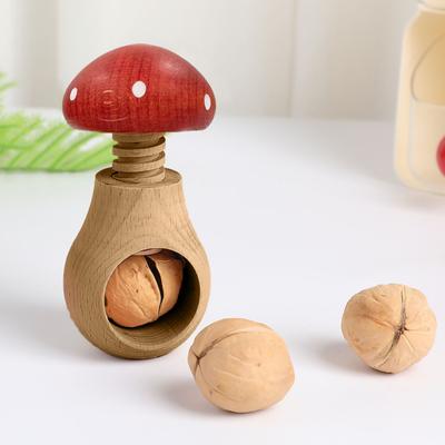 Орехокол в форме гриба Креативный зажим для грецких орехов Деревянный инструмент для открывания грецких орехов Простой в использовании Декоративный кухонный гаджет