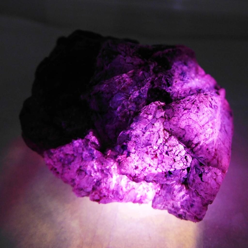 Uncut Raw Purple Sapphire Rough 42.15 Ct Natural Loose Gemstone