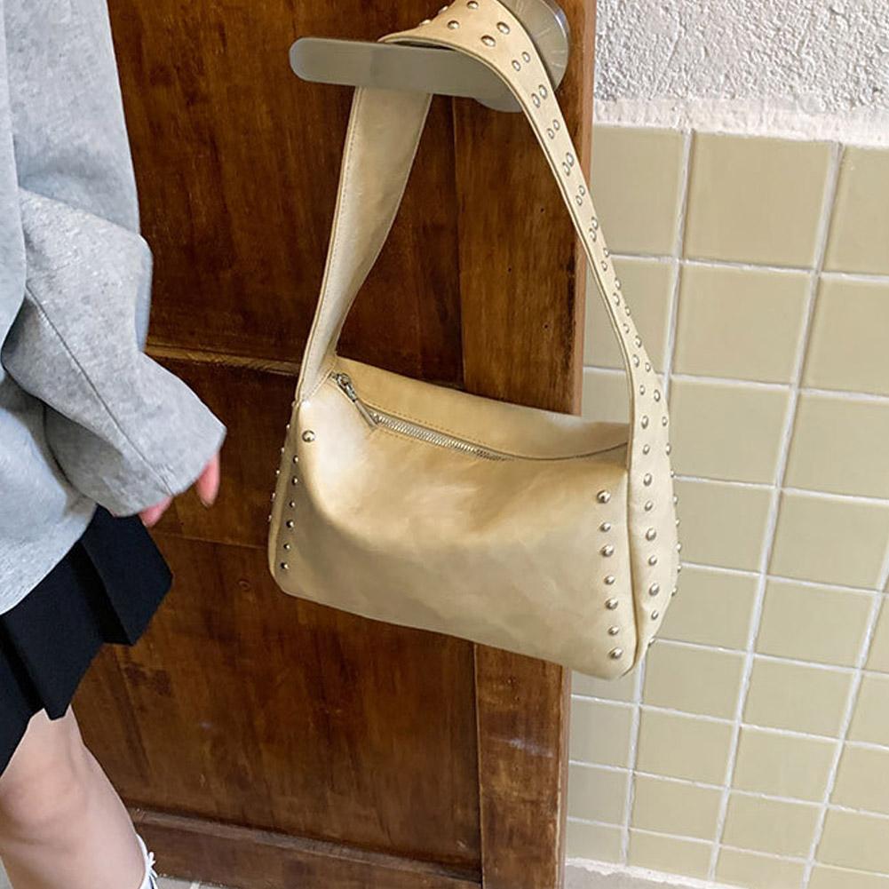 Ретро заклепки Одноплечевая сумка Мода Большая вместимость Женская Ручная сумка Подмышечный клатч Пельмени завернуты Сумка для поездок на работу