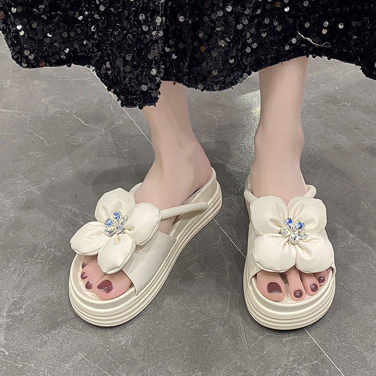 Летние новые сетчатые красные все с толстой подошвой темпераментные модные пляжные тапочки приливные цветочные тапочки женская одежда для улицы