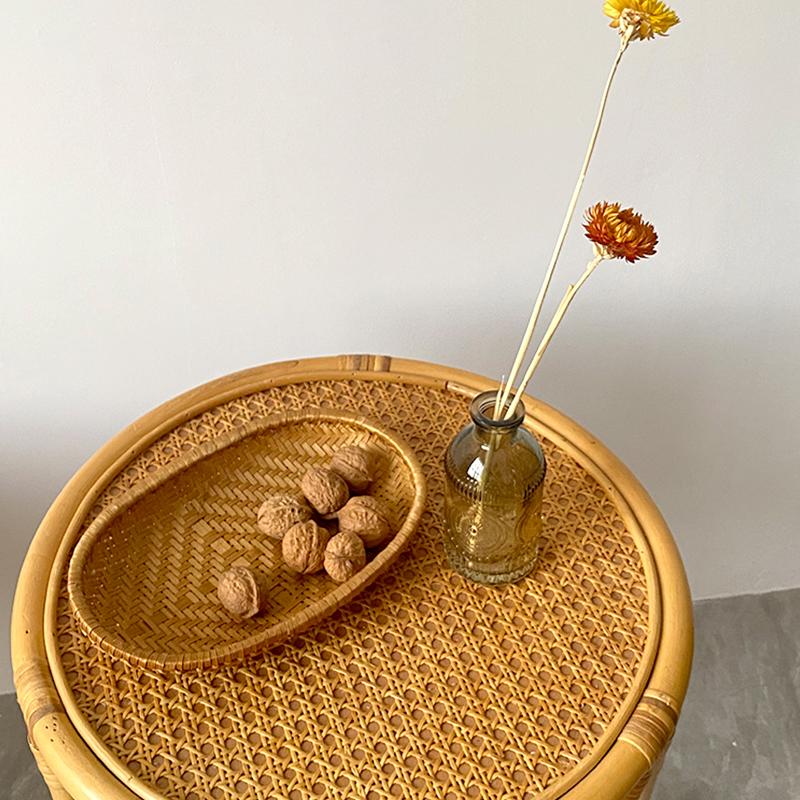 1 шт. плетеная вручную практичная емкость для сбора капель, вместительная полка для десертов, кухонные принадлежности, фруктовая тарелка, ротанговая корзина для хранения, плетеный поднос