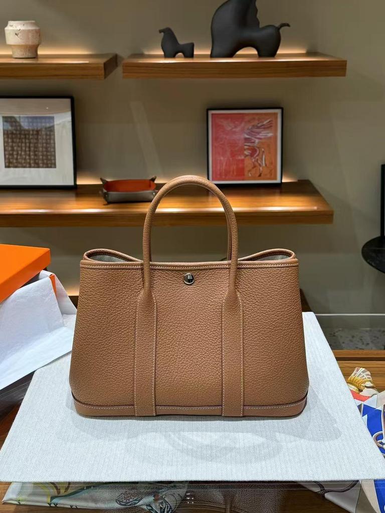 Садовая сумка-тоут из коровьей кожи 30 см - Универсальная ручная и наплечная сумка-мессенджер 2024