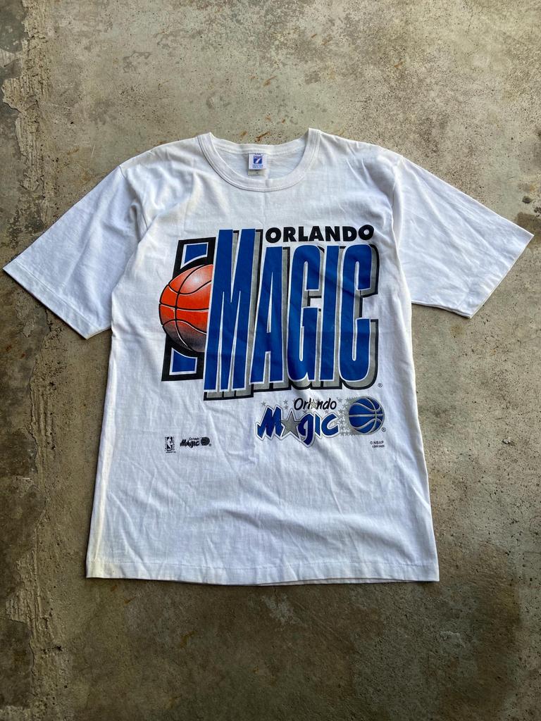 Винтажная футболка Orlando Magic 90-х Размер M | Logo 7 Сделано в США Однострочный шов Футболка NBA | Orlando Magic Большой принт Баскетбольная футболка | Shaq Penny