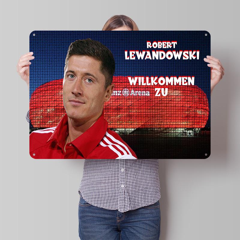 Robert Lewandowski Football Tin Poster Customized Retro Soccer Wall Art Vintage Metal Signs for Fans Living Room Decorations