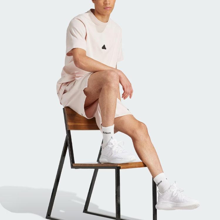 adidas ЗНЕ. Футболка с сплошным логотипом, свободная, с круглым вырезом, с коротким рукавом, мужская, бежевая IR5236