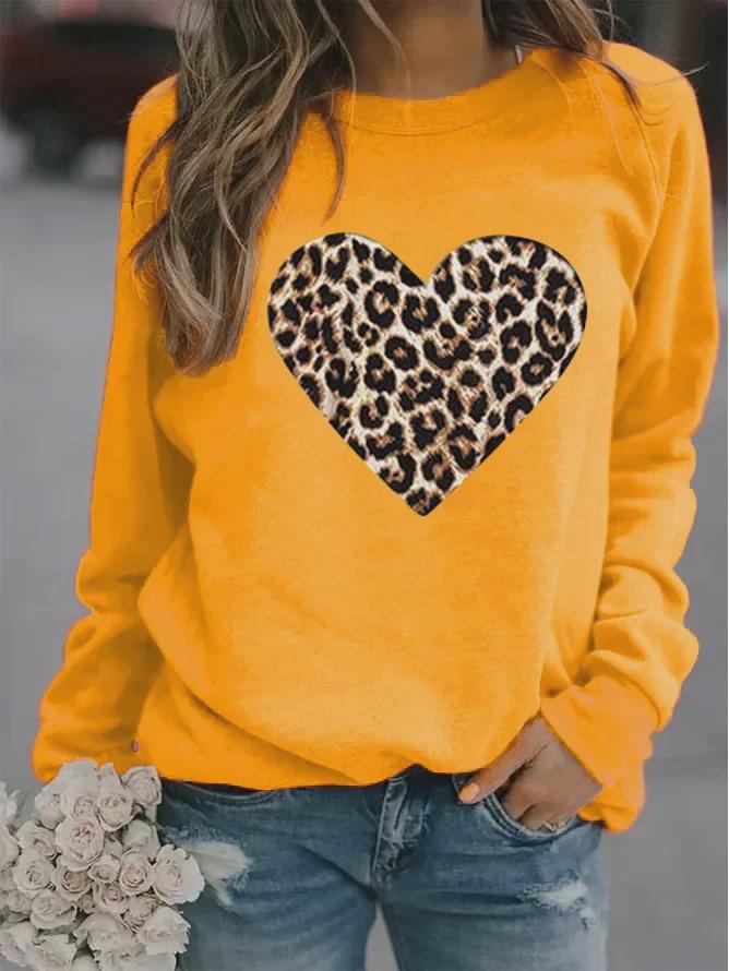 2024 Women's European & American Animal Print Round Neck Sweatshirt