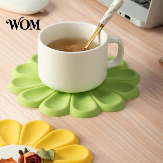 Insulated Placemat Flower Shape Placemat, Non-Slip Heat Resistant Table Mat, Anti-Scald Hot Decorative Pot Holder, for Bowls Cups Pots Dining