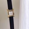 New Classic Retro Square Leather Watch, Women'S High-End Elegant Leather Strap Quartz Watch, Premium Selected Timepiece.