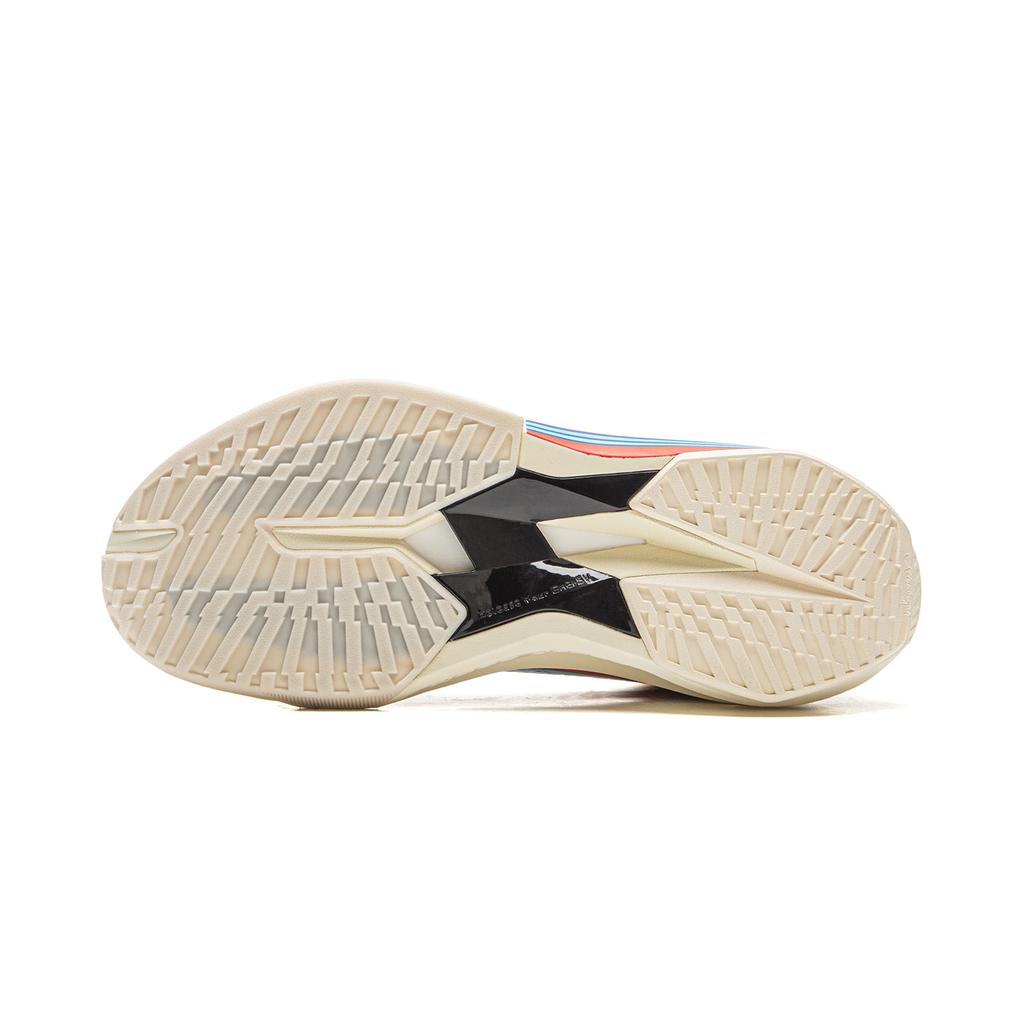 Баскетбольные кроссовки Li Ning ULTRALIGHT Мужские Низкие Цвет Экрю ABAV007-42