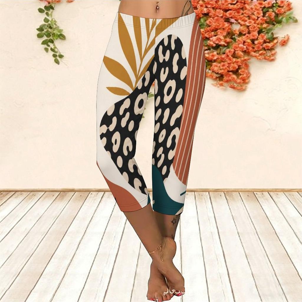 Women Plus Size Grey Black White Camouflage Printed Fitted Capri Leggings