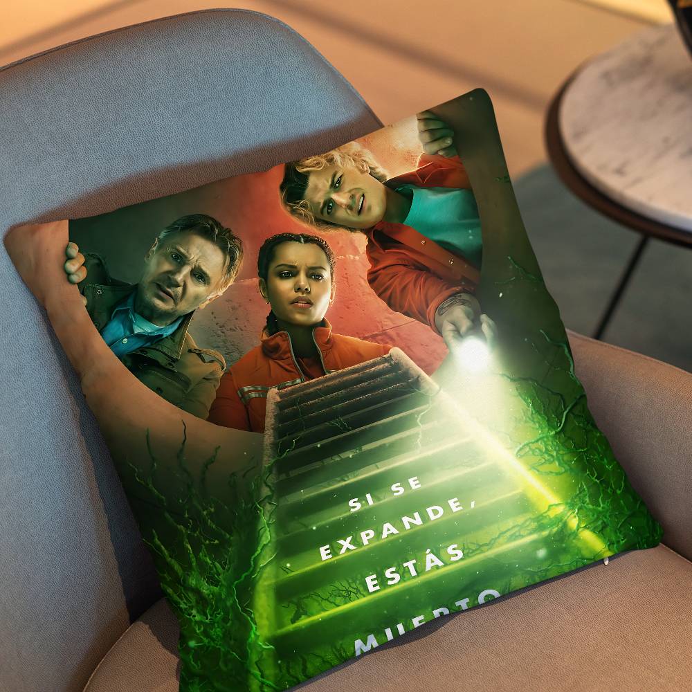 J-Joe Keery Movie Cold Storage Pillow Case Pillow Case Living Room Sofa Cushion Cover Suitable For Home Bedroom Room Decoration