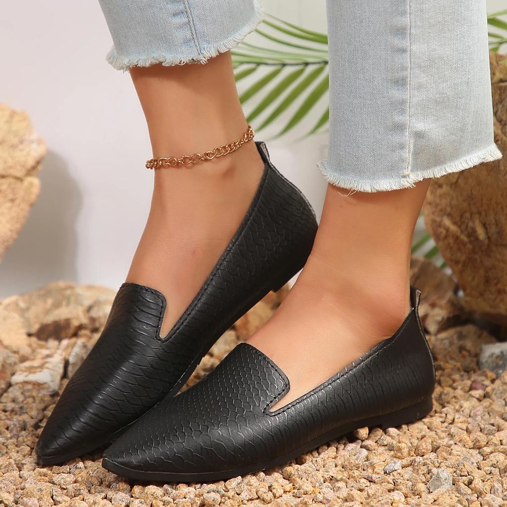 2025 Slip On Loafers Breathable Stretch Ballet Shallow Flats Women Soft Bottom Pointed Toe Boat Shoes Plus Size 43