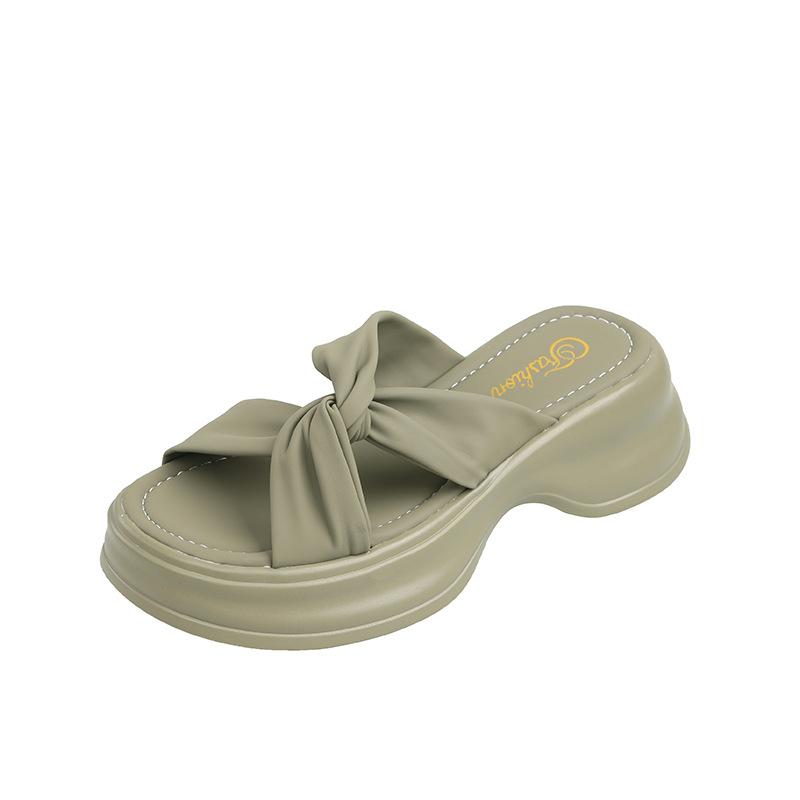 Нишевый дизайн, толстые тапочки, классные женские тапочки, лето 2025, новые кексы, одно слово, повседневные, универсальные, пляжные тапочки