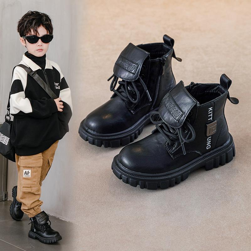 Осенне-зимние новые желтые ботинки для мальчиков. Модные универсальные детские короткие ботинки с мягкой подошвой. Теплые хлопковые ботинки.