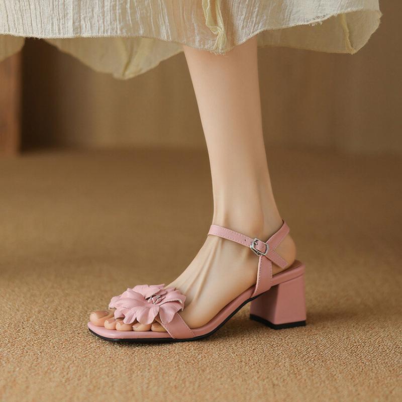 Летние женские сандалии на среднем каблуке, размер, пряжка, повседневные, серебристые, резиновая мягкая подошва, женская обувь, новые сандалии с перемычкой, женские