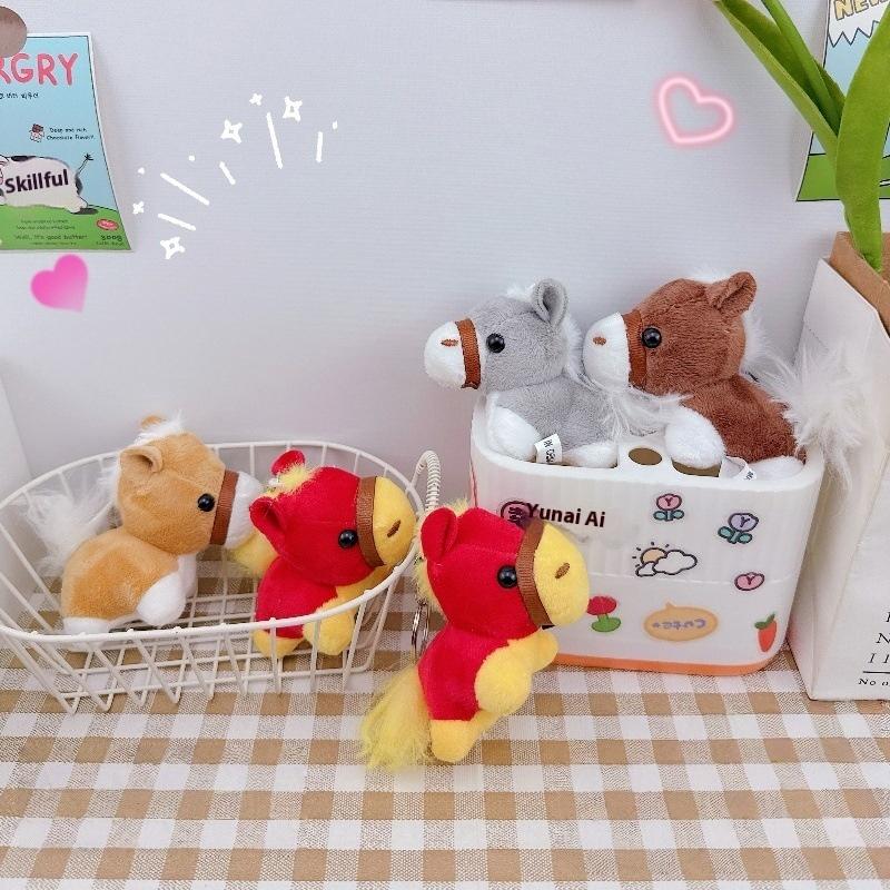 1 шт. Мягкий кулон-кукла «Милый пони» Талисман года Красочный маленький конь Брелок Плюшевые игрушки Великолепный праздничный декор