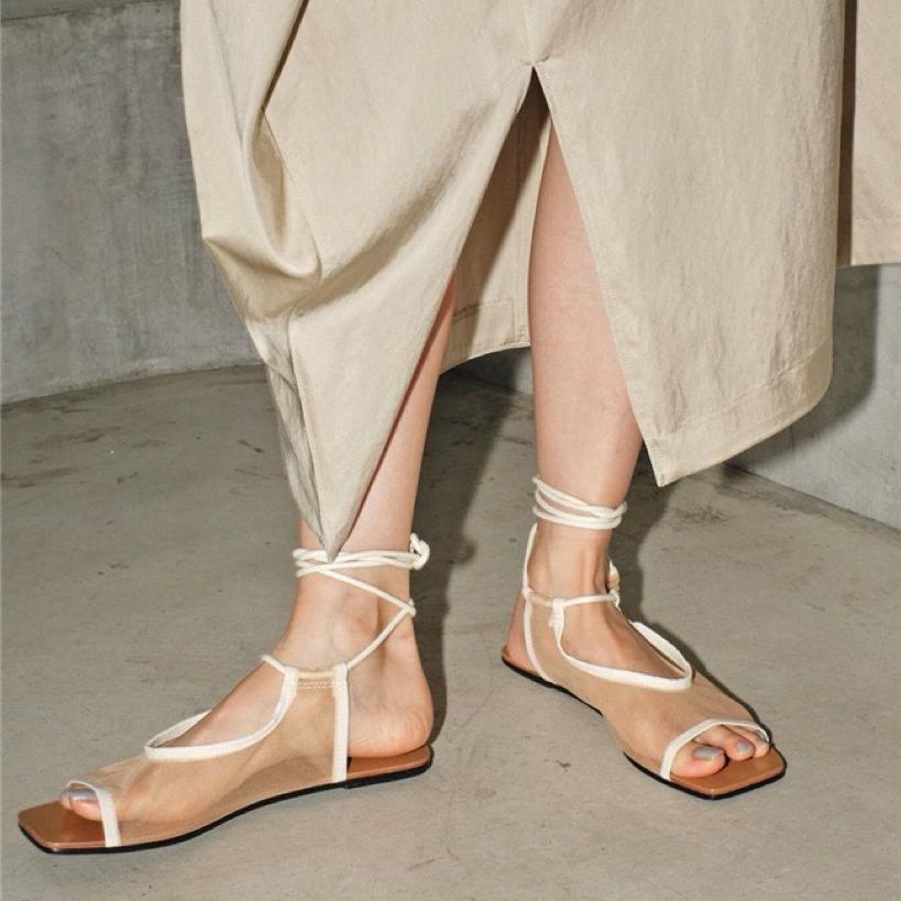 Сандалии на плоской подошве с открытым носком и квадратным носком, с дышащей сеткой, на шнуровке, для женщин, летняя обувь, сандалии с ремешком на щиколотке