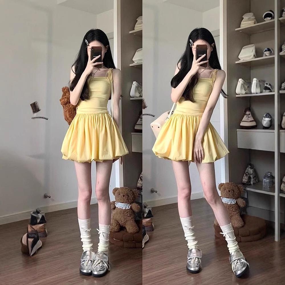 Французское желтое облегающее платье-майка с пышной юбкой - Летний нишевый дизайн для женщин