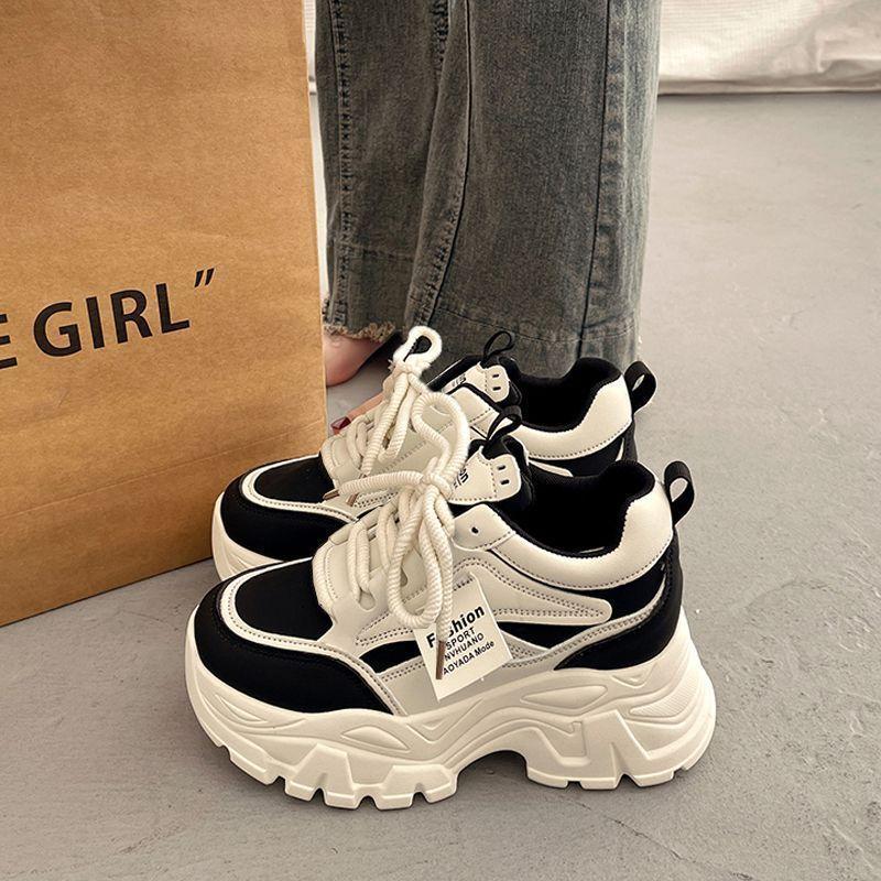 Versatile platform dad shoes women's feet small height-increasing shoes 2026 new spring and autumn muffin casual sports shoes