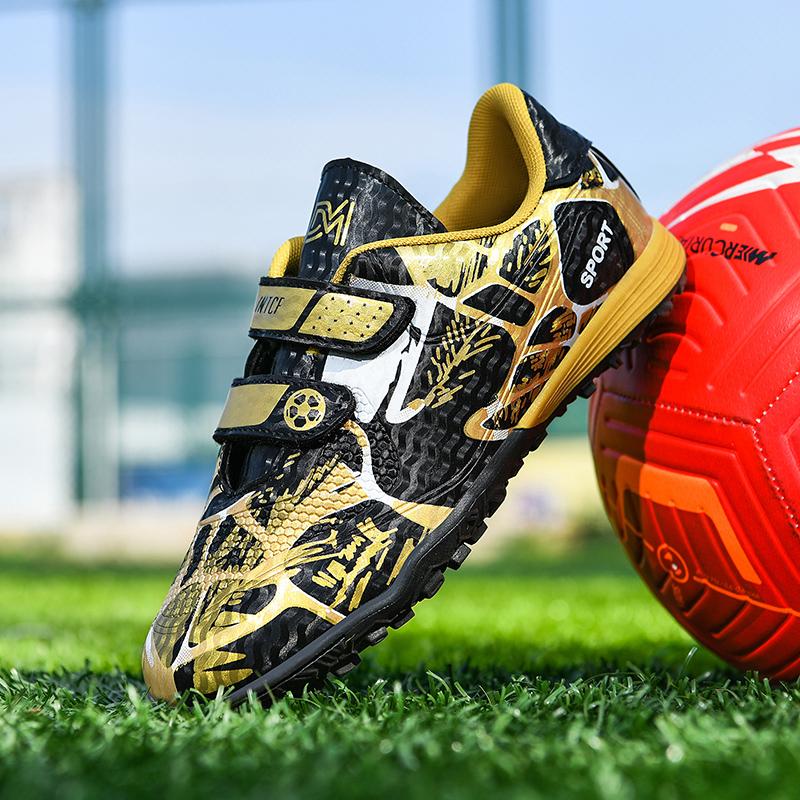 Fashion Pink Children's Cheap Football Shoes Hook and Loop Boys Girls Training Soccer Cleats Kids Soccer Shoes Futsal Sneakers