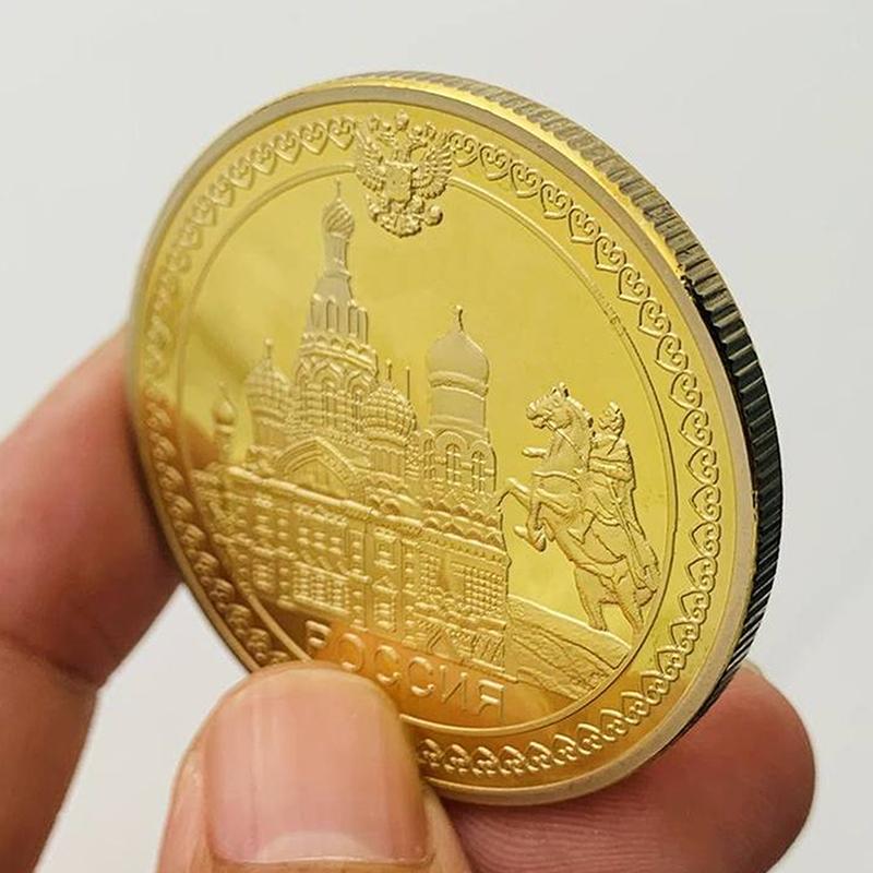 Золотая монета в память об архитектуре Красной площади в Санкт-. Петербург, Россия, Статуя рыцаря, Св.. Казанский собор, Архангельские монеты