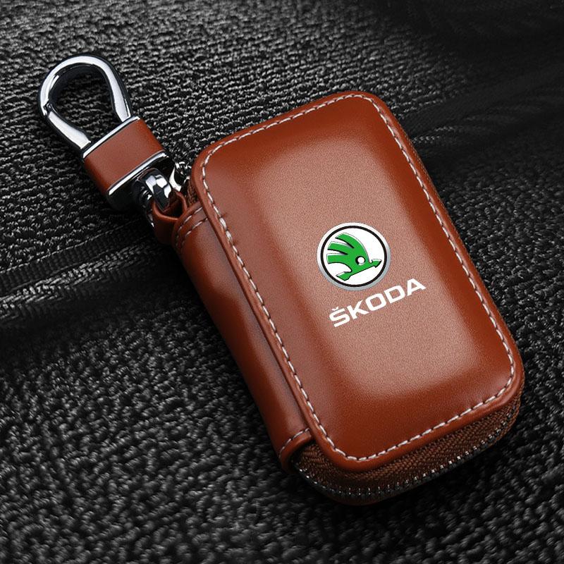 1Pcs Leather Emblem Car Key Case Keychain Zipper Key Case Bag for Skoda SCALA Superb Octavia 2 3 A4 A5 Fabia Kamiq Kapoq Kodiaq Rapid