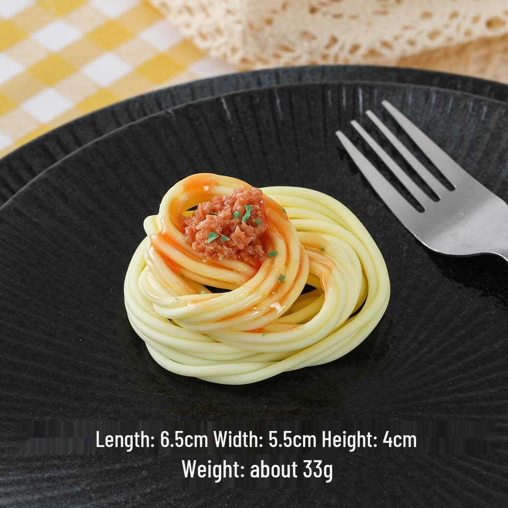 Модель спагетти с креветками и соусом для демонстрации западной еды и реквизит для кино