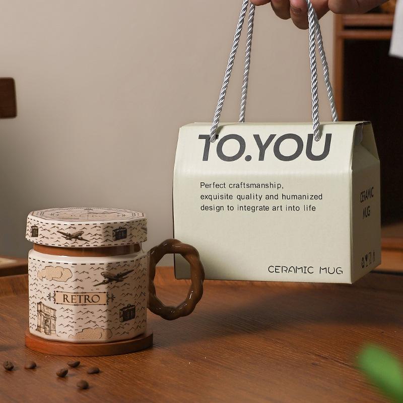 Creative Retro Ceramic High-Value Drinking Cup Light Luxury Gift With Lid Coffee Cup Personalized Cup