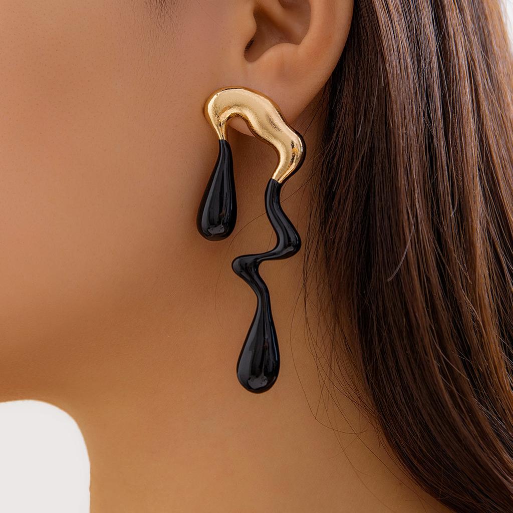 Creative Metal Irregular Water Drops Stud Earrings Vintage Gold Color Geometric Long Earrings Christmas Earrings Jewelry Women Party Wedding Gifts