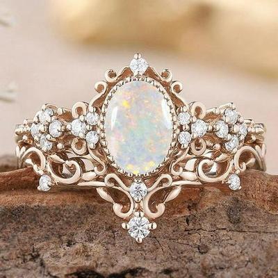 Элегантное парное кольцо в стиле ретро-дворца с кружевным опалом и бриллиантовой инкрустацией