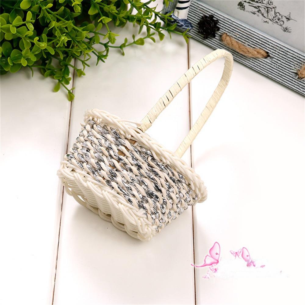 Woven Flower Basket Hand-Held Basket Wedding Party Decorative Basket