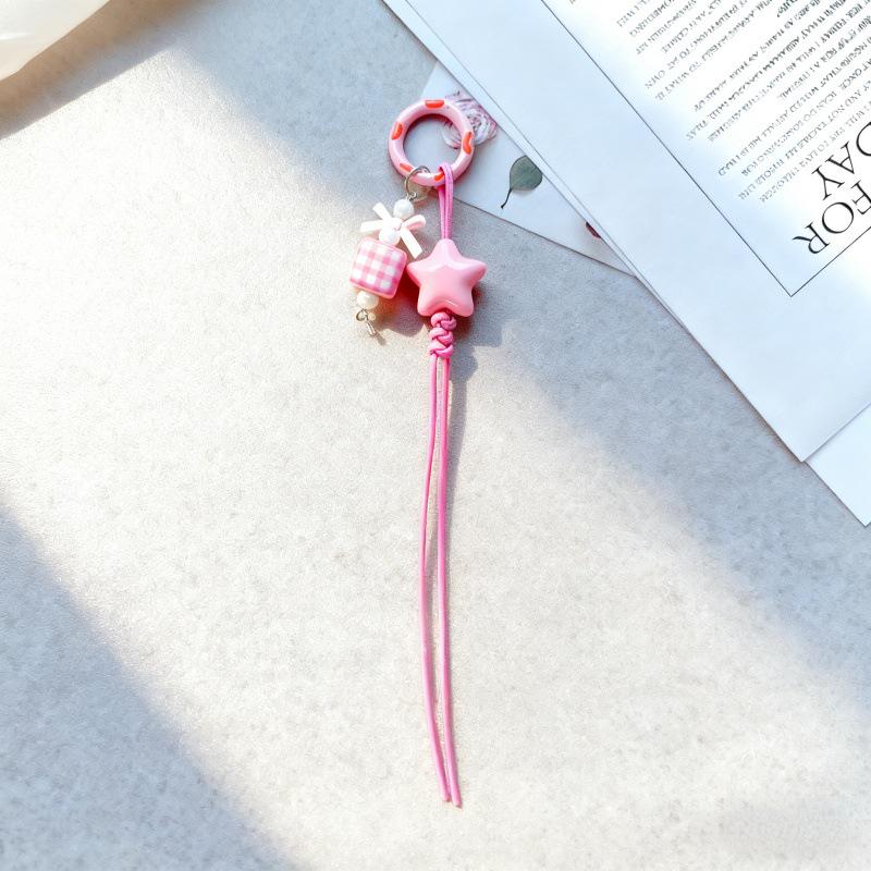 Набор для изготовления макраме-брелока-звезды: Милые бисерные украшения и аксессуары-брелоки для телефона