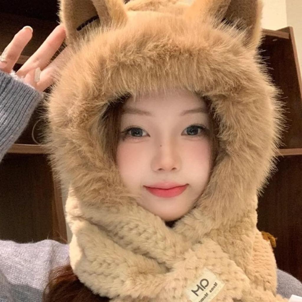 Autumn-Winter Fashion Plush Warm Hat with Fox Ears and Scarf Set for Women, Cute Animal Winter Two-Piece Outfit Plus Neck Warmer