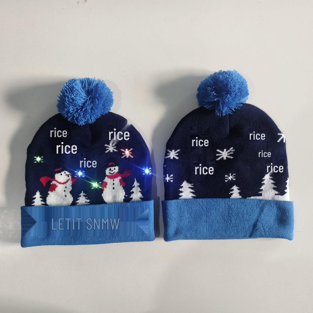 LED Light-Up Elk Jacquard Knit Hat & Scarf Set for Christmas & New Year.