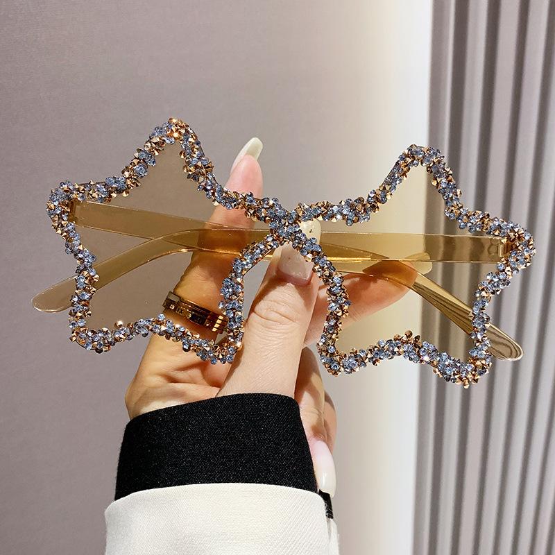 Солнцезащитные очки без оправы с пятиконечной звездой и бриллиантами для женщин, модные и персонализированные солнцезащитные очки для фотосессий, преувеличенные танцевальные вечеринки