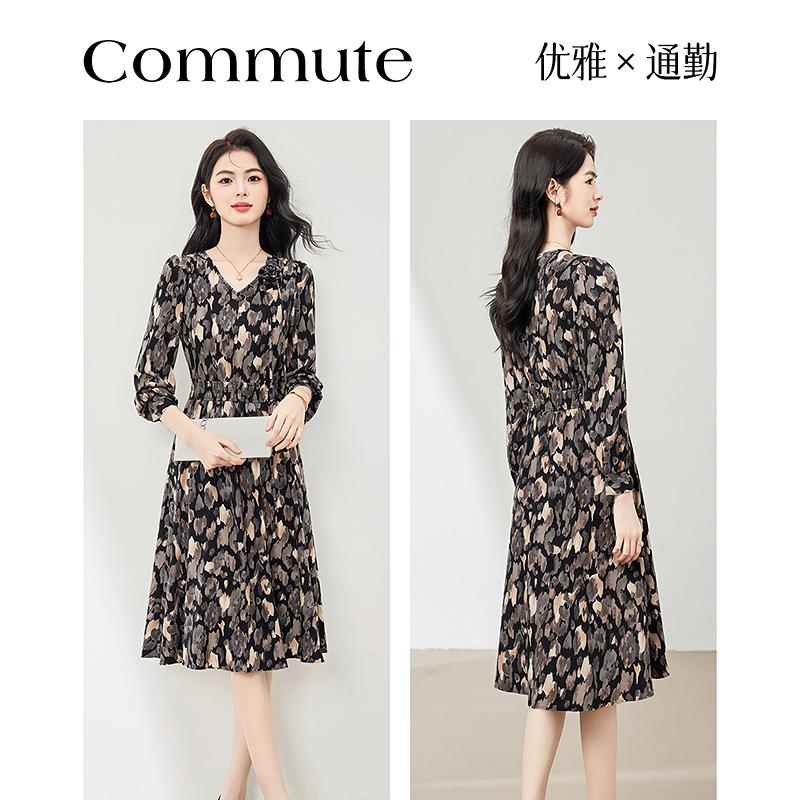V-neck pullover three-dimensional flower color temperament dress, new women's style