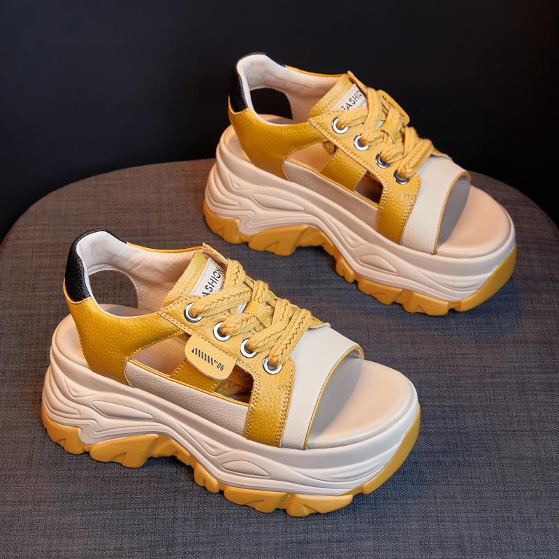 Женские летние сандалии на толстой подошве, с внутренней платформой, с закрытым носком, повседневные, на наклонном каблуке, римские спортивные сандалии из спилка