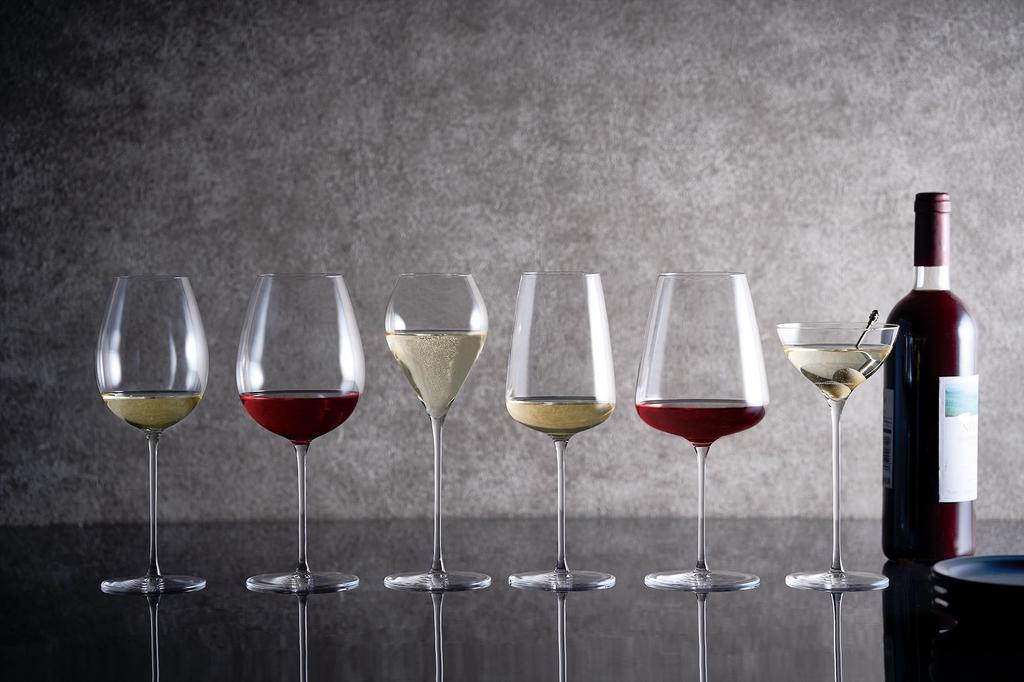 Toyo Sasaki Glass Diverto Martini Glass, 200ml, Slim Design, Cocktail Glass, DKC-21233