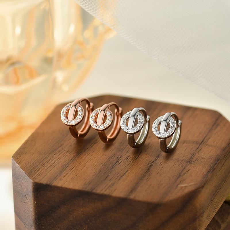 Серьги-вкладыши Light Luxury High-end Feeling Small Mini Minimalist Design Earrings Niche Earrings