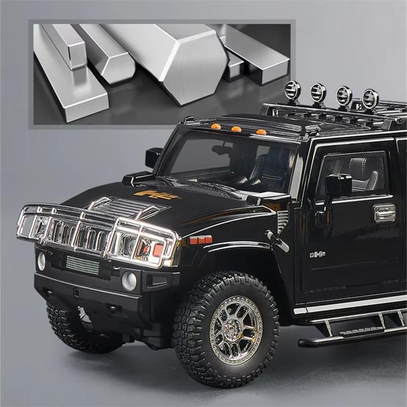 New 1/18  Hummer H2 Highway 61 SUV Alloy Car Model Die-cast Metal Toy Large Off-road Vehicle Car Model Simulation Sound and Light Boys Gift