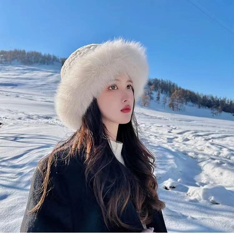 Fox Fur Plush Hat for Women, Winter Korean Style, Face-Slimming, Thickened and Warm Fisherman Hat, Japanese Style, Large Head Circumference,
