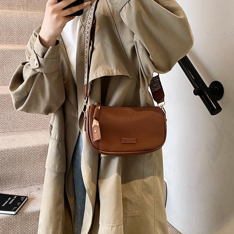 Premium Texture Fashionable Wide Shoulder Strap Casual Women'S Bag Trendy Foreign Style Large Capacity Shoulder Messenger Bag