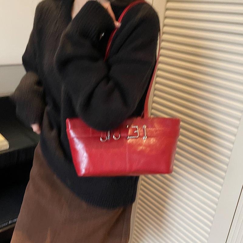 Женская ретро-сумка-тоут большой вместимости - Осень/Зима 2025 Универсальная сумка на плечо и подмышку для моды и поездок на работу