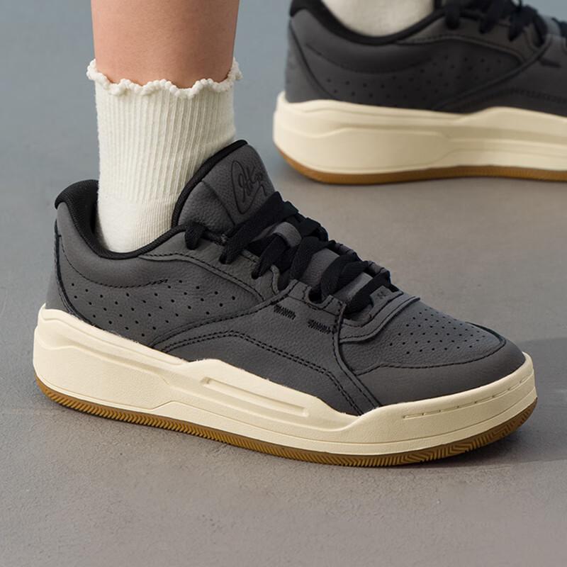 Under Armour Унисекс 6000065-016 Фирменные баскетбольные кроссовки