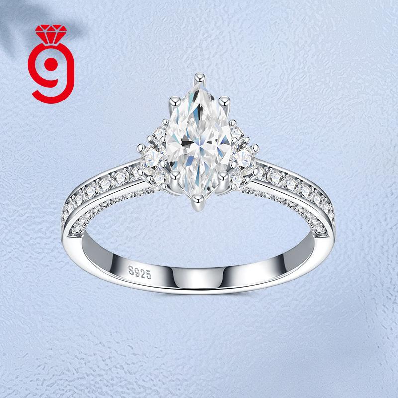 Luxury Elegant S925 Silver VVS Marquise Brilliant Cut Surround Side Stone GRA Certified for All Occasions Wear Moissanite Ring