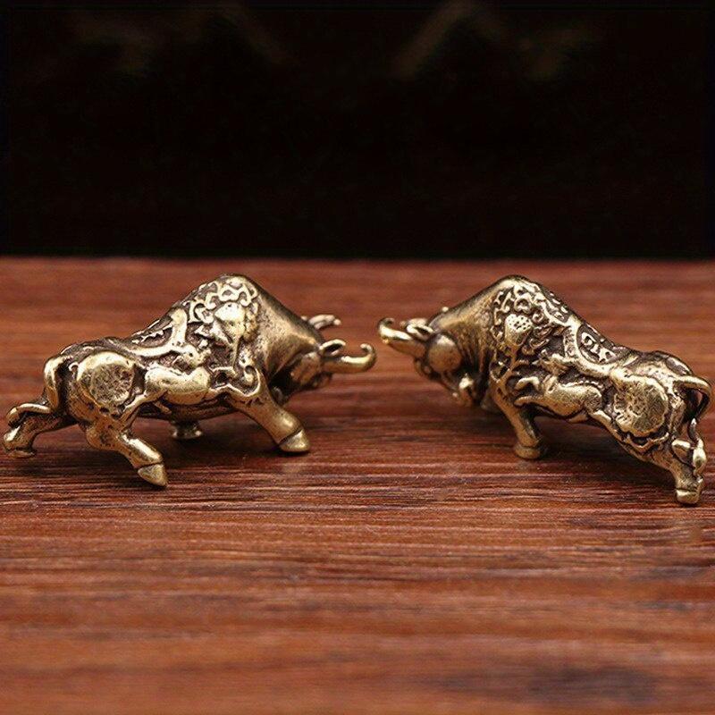 Изысканная латунная миниатюрная фигурка удачливого быка для богатства и процветания