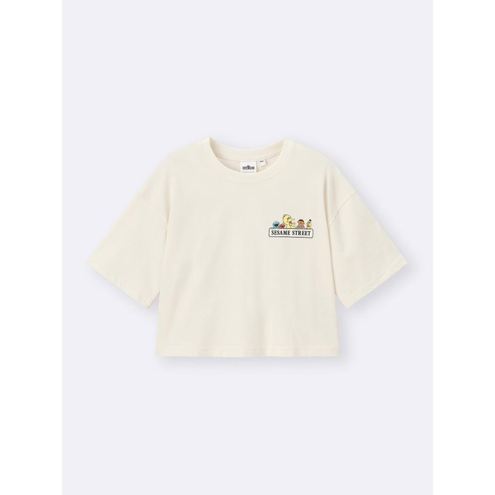 GU by Uniqlo Графический T Улица Сезам 1
