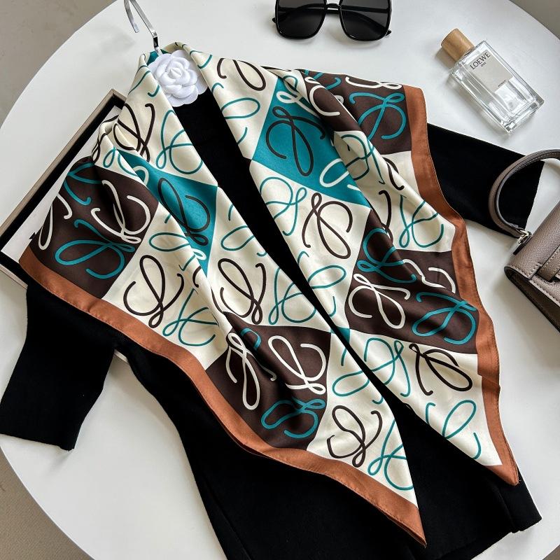 Печатный буквенный высококачественный искусственный шелк женский твил шелковый декоративный женский шелковый шарф