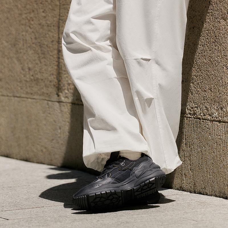 Li Ning CF Origin 2 Casual Versatile Non-Slip Wear-Resistant Sneakers Women Sneakers Black AGCT324-1